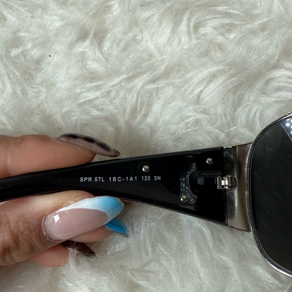 Prada Black Sunglasses - Picture 5 of 12